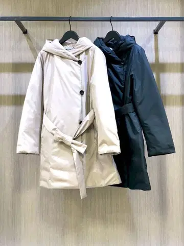 띠어리 루스 23AW 후드 부착 미들 기장 다운 코트 블랙 40