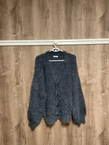 cussil 그레이 버튼 가디건