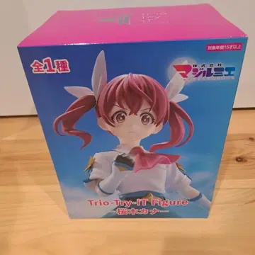 사쿠라기 카나 Trio-Try-iT 피규어