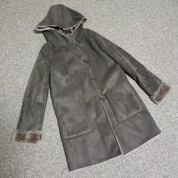 grove 후드 부착 무스탕 코트 그레이