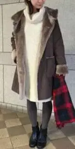 grove 후드 부착 무스탕 코트 그레이