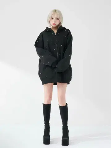 미사용 새상품 darich DD 로고 비쥬 지퍼 후드티