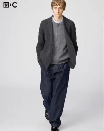 미사용 새상품 UNIQLO:C 턱 스트레이트 팬츠 데님