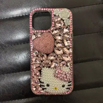 키티 스마트폰 케이스 iPhone15 갸루 큐빅 핑크 반짝반짝