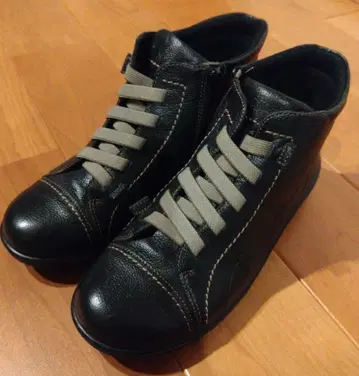 아킬레스 솔보 부츠