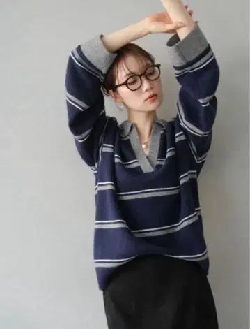 폴로 옷깃 스키퍼 보더 니트 네이비 네이비 컬러/lumier 같은 형태