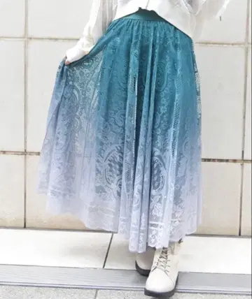 axes femme 그라데 레이스 서큘러 스커트 블루그린