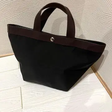 새상품급 에르베샤 펠리에 보트형 토트백 블랙 x 모카 M
