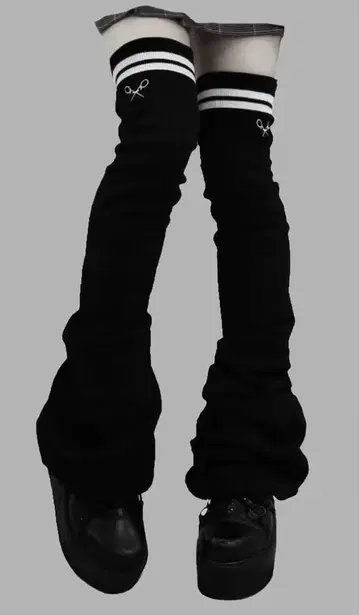 DimMoire 학원 니하이 워머 Black