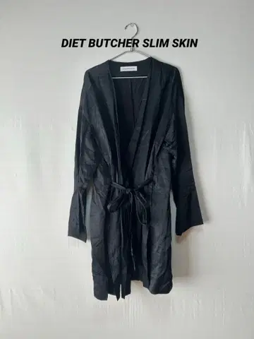 DIET BUTCHER SLIM SKIN 가운 가디건