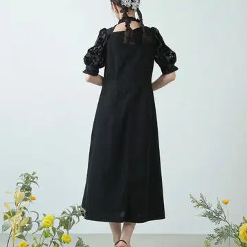 넥 디자인 컷 코듀로이 초커풍 볼륨 소매 파티 드레스