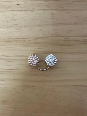 크리스탈 스터드 귀찌 ( 로즈 골드 실버 )