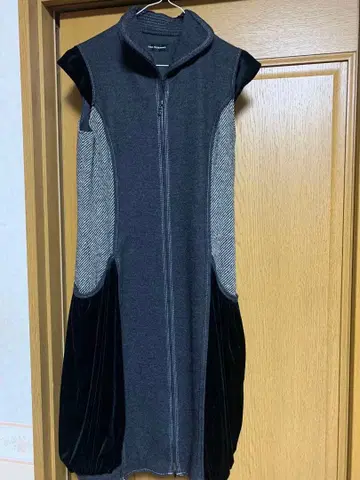 히로코 코시노 슬리브리스 원피스