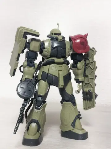 [11/19 한정판 가격 인하] HG 무식별 자쿠 (루쇼운기)