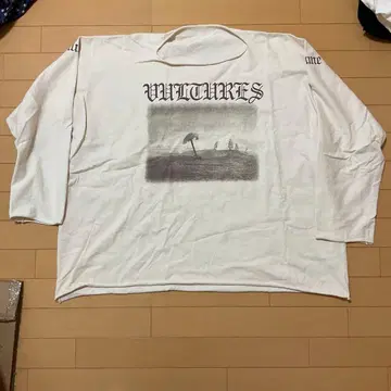 [ 히라모토 렌 착용 ] Yeezy vultures 롱티 size 2