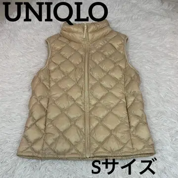 [새상품급] UNIQLO 여성용 다운 베스트 S 사이즈 베이지 계열
