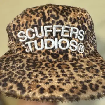 SCUFFERS 레오파드 무늬 버킷 햇