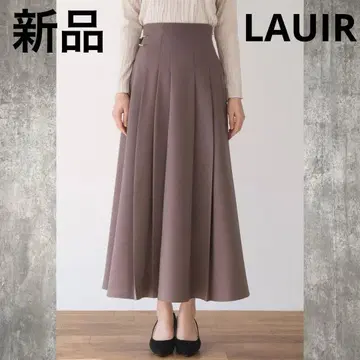 새상품 LAUIR 사이드 벨트 플리츠 스커트 브라운 엘레강트