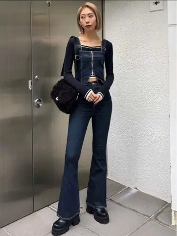 [ 하자품 새상품급 ] EMODA 데님 플레어 지퍼 살로펫 오버롤 M