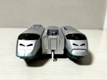 신칸센 E3계 츠바사 프라레일