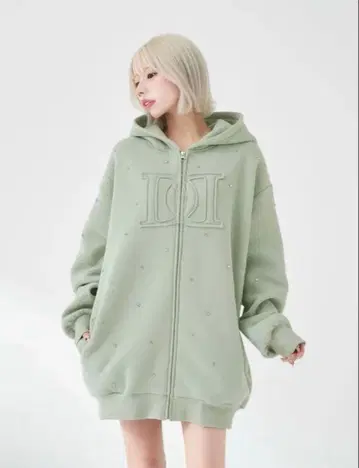 미사용 새상품 darich DD 로고 비쥬 지퍼 후드티