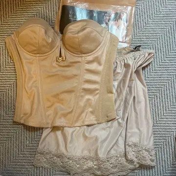 [ 새상품급 ] bridal bloom 브라이덜 이너 C75 로얄 베이지