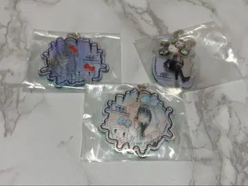 이토 준지 x 산리오 캐릭터즈 아크릴 참