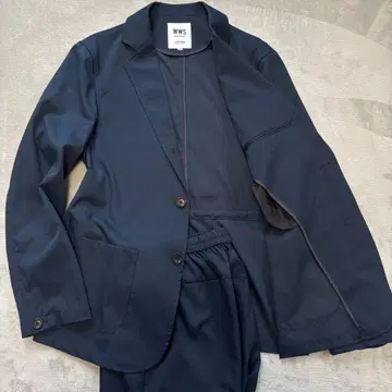 새상품급 WWS 셋업 수트 세탁 가능 스트레치 최근 모델 네이비