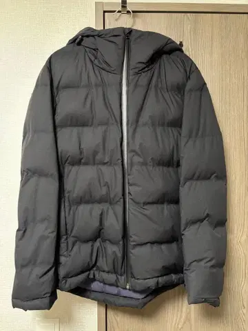 UNIQLO 심리스 다운 후드티