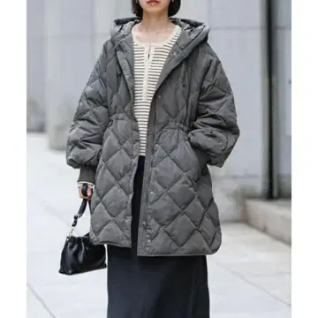 새상품급 URBAN RESEARCH 퀼팅 드로스트 다운 코트