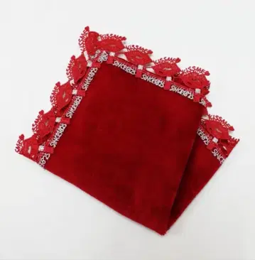 치카자와 레이스 이세한 콜라보 KISSME 타월 손수건