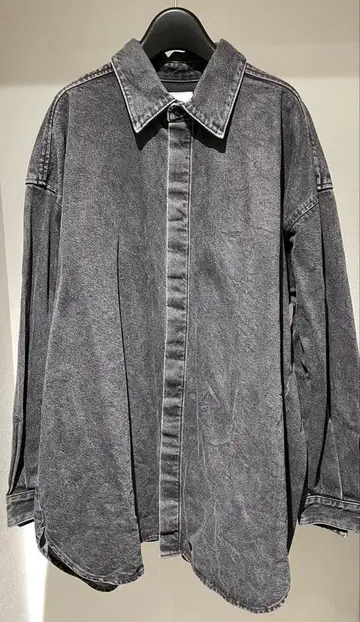 Lui's 루이스 비익 데님 롱 셔츠