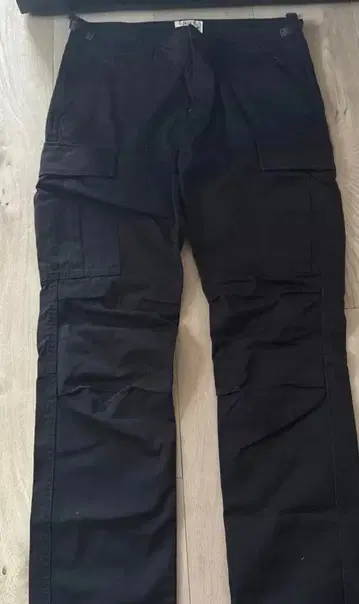 AVIREX 블랙 카고 팬츠 L