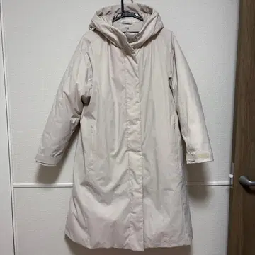 새상품급 UNIQLO 유니클로 하이브리드 다운 코트 XL 내추럴