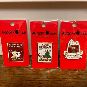 스누피 타운 핀 배지 3개