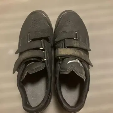 미즈노 카미나도 벨트 블랙 스파이크 슈즈 26.5cm