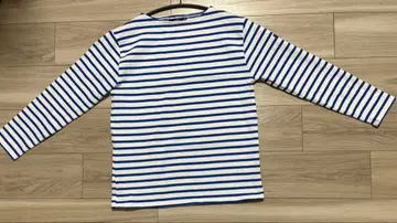 파랑과 화이트 스트라이프 긴팔