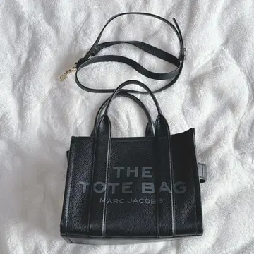 마크제이콥스 더 레더 토트 백 스몰 블랙