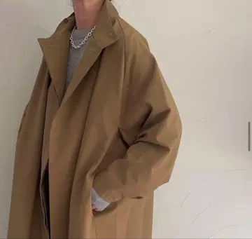 [ 미사용 새상품 ] JULYNINE 스탠드 카라 코트