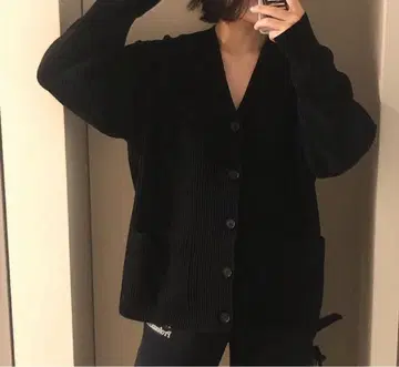 AURALEE 블랙 가디건