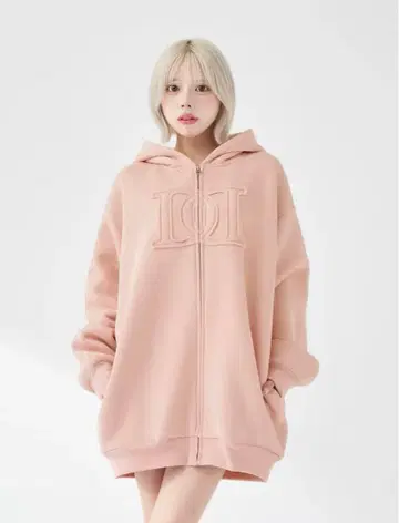 [ 미사용 새상품 ] 아플리케 DD 로고 후드티