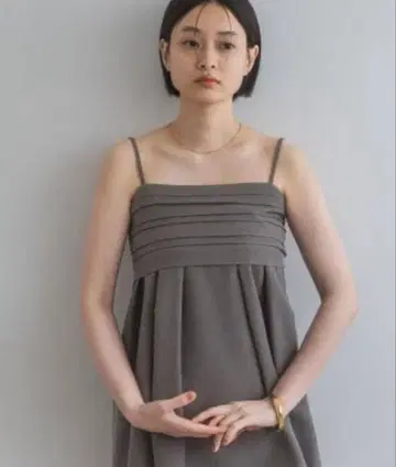 apart by lowrys 뷔스티에