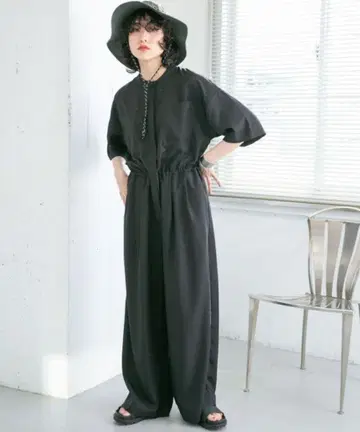 KBF WIDEWIDE 점프수트