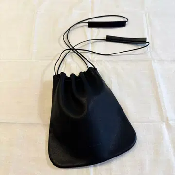 [ 미사용 새상품 ] 미나 페르호넨 kortti 복조리 백 S 사이즈