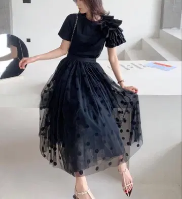 벌스데이 바쉬 도트 튤 플레어 스커트 M