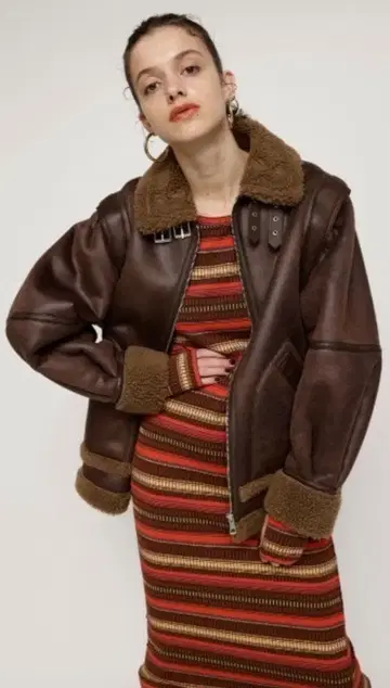 SLY 무스탕 코트