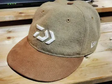 뉴에라 다이와 콜라보 캡 브라운 레어템