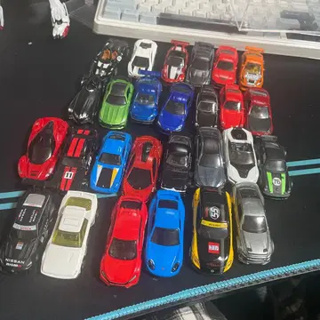 1/64 자동차 모델