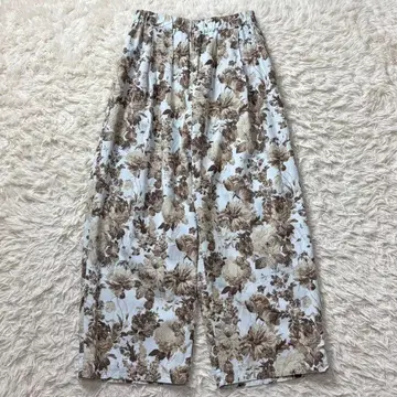 [ 새상품급 ] 미즈이로 인드 팬츠 와이드 이지 꽃무늬
