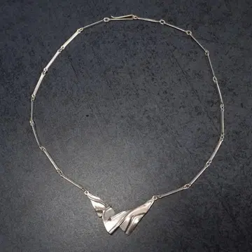 라포니아 실버 디자인 목걸이